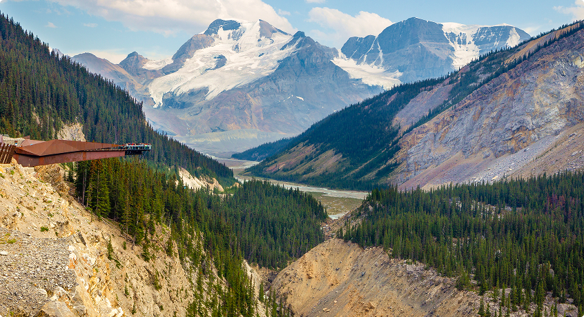 Columbia Icefield Glacier Skywalk